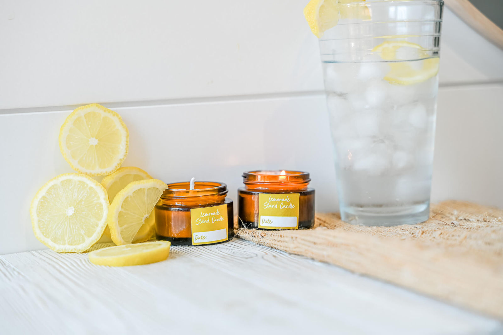 Fresh Linen candle &mdash; Lemongrass, Lavender, Tea Tree
