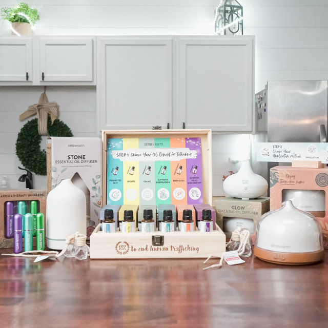 Essential Oils Diffusing Kit