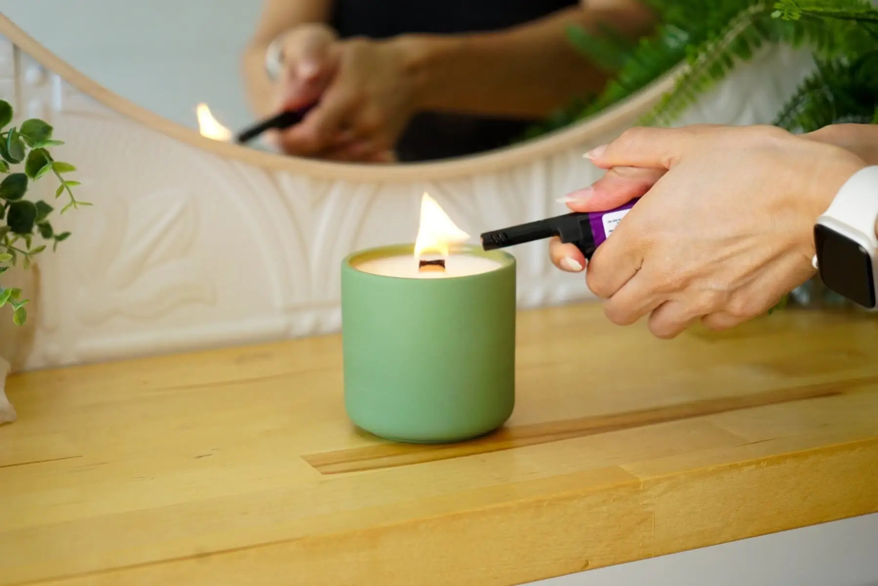 Cozy Cabin candle &mdash; Cedarwood, Cinnamon, Orange